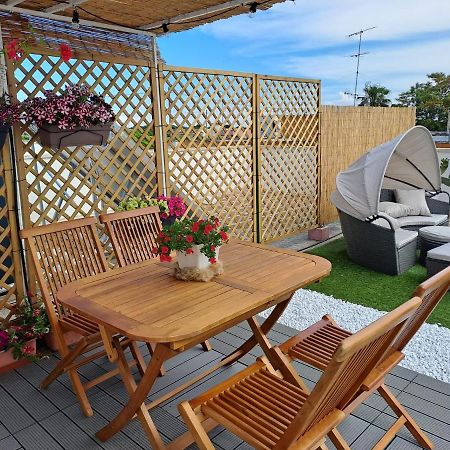La Terrazza Di Zoe - Castromediano Cavallino di Lecce Exterior foto