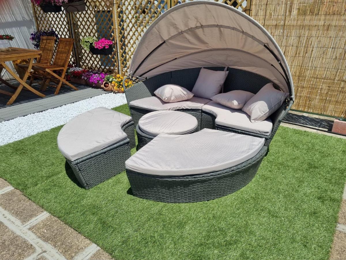 La Terrazza Di Zoe - Castromediano Cavallino di Lecce Exterior foto